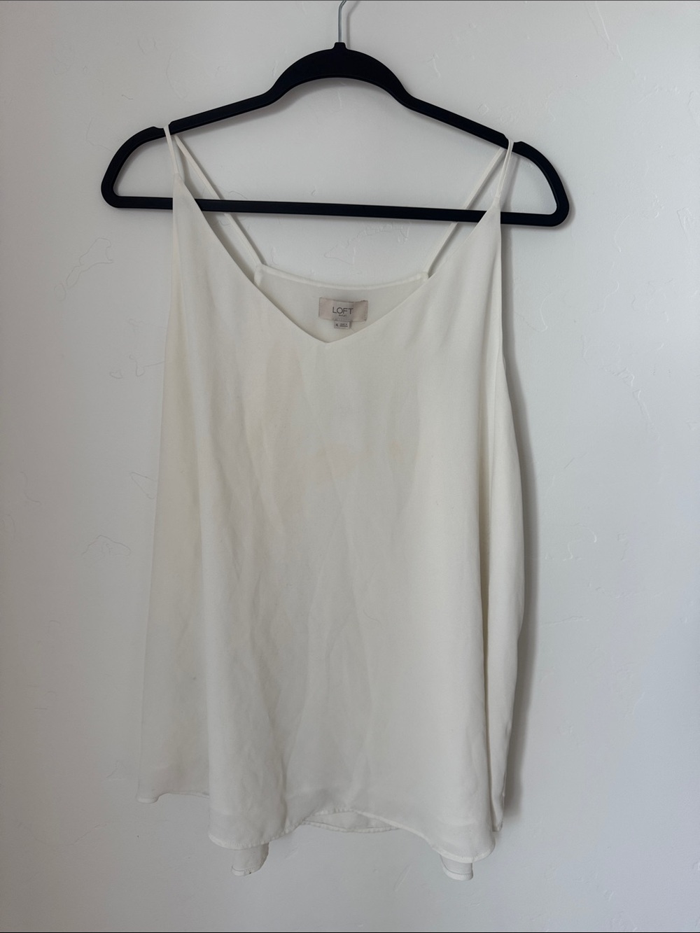 NWT LOFT White Cream V-Neck Cami Tank Blouse Layering Shell Capsule Office XL